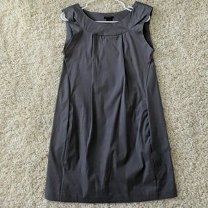 Sweet and simple Theory frock